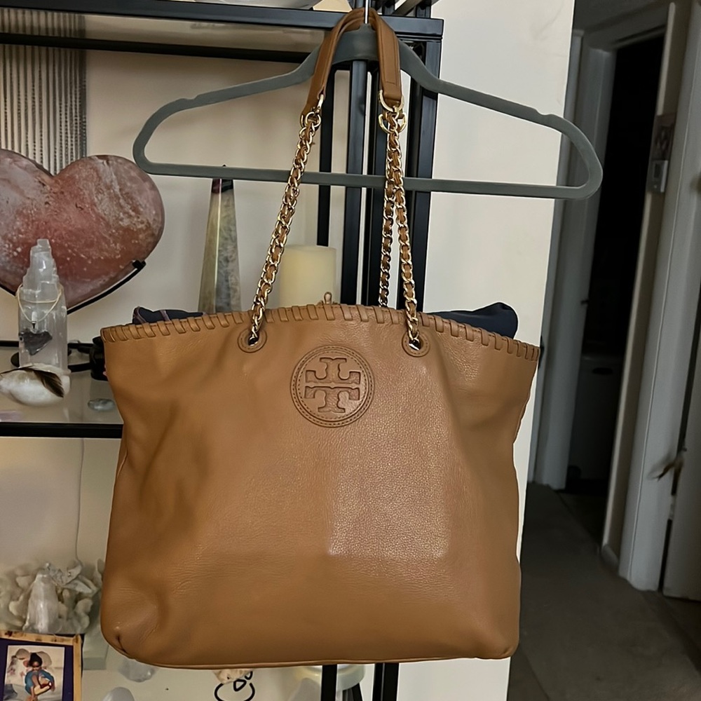 TORY BURCH LEATHER BOMBE SLOUCH XL